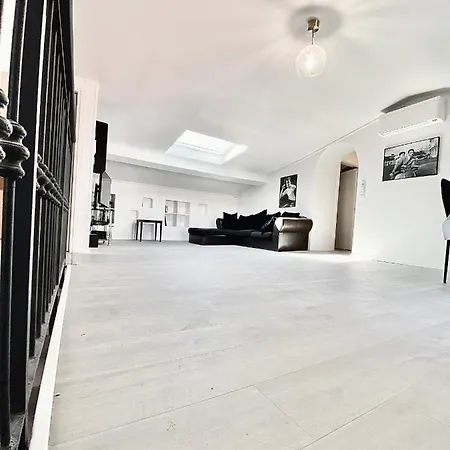 Serbes Floor