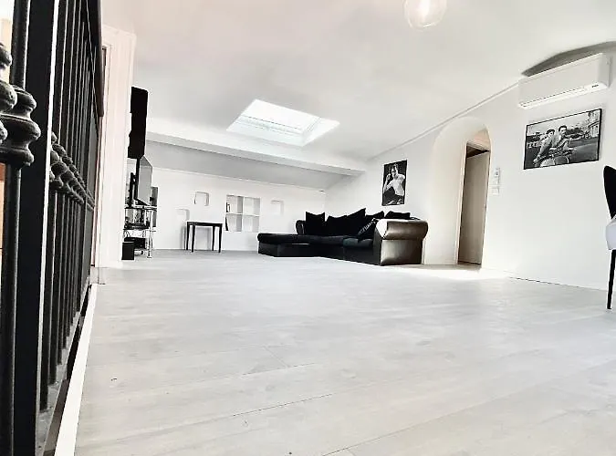 Serbes Floor