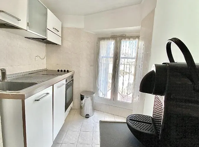 Serbes Floor * كان